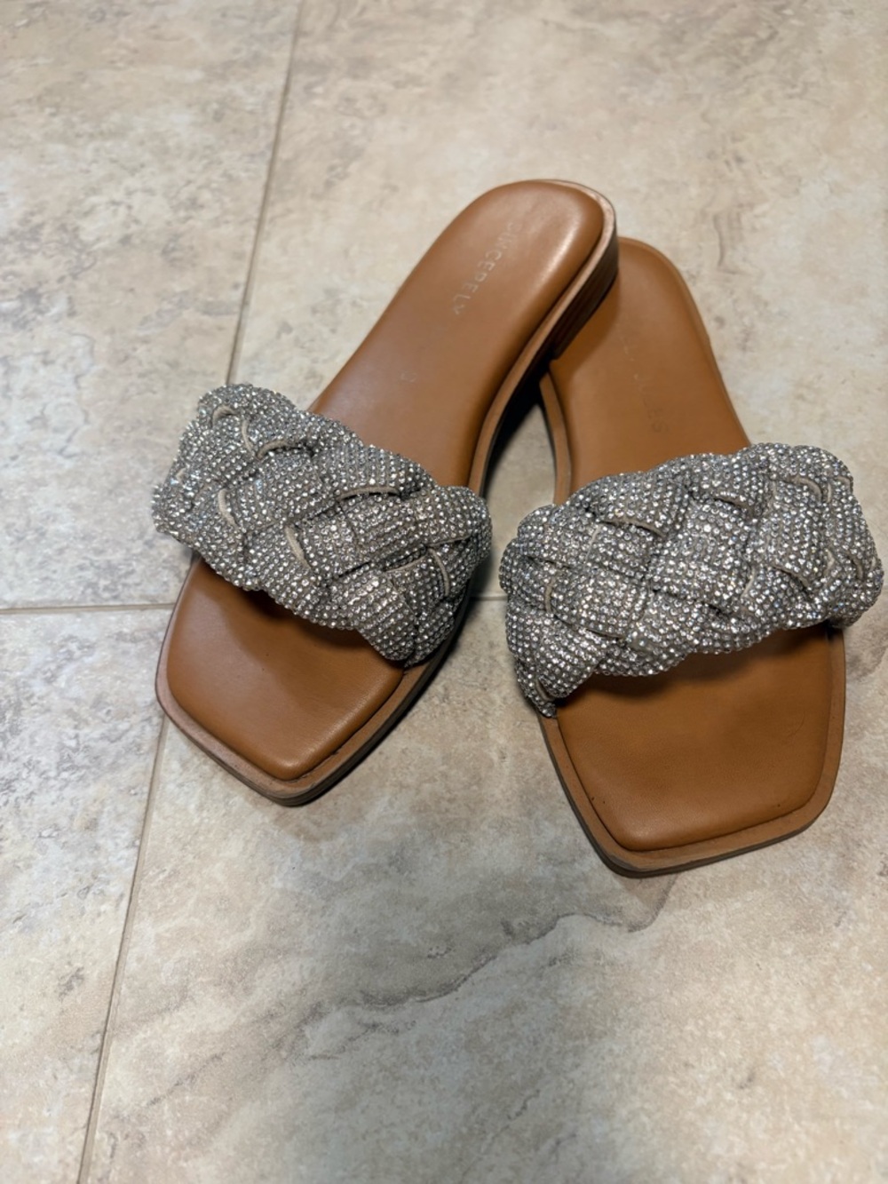 Sincerely Jules Fisk Rhinestone Braided Slide Sandals. Size 6